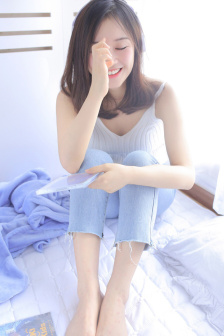 七濑朱莉亚